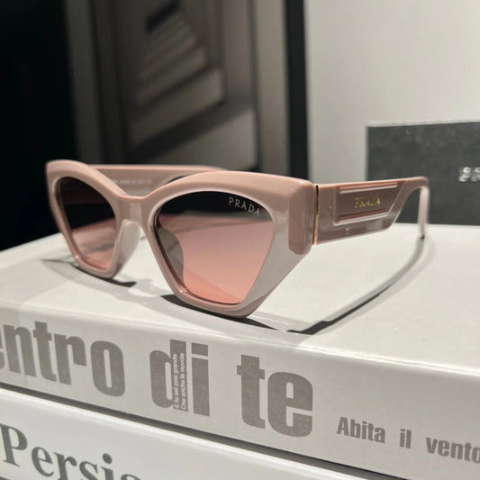 4 colors fashionable hot sunglasses D28