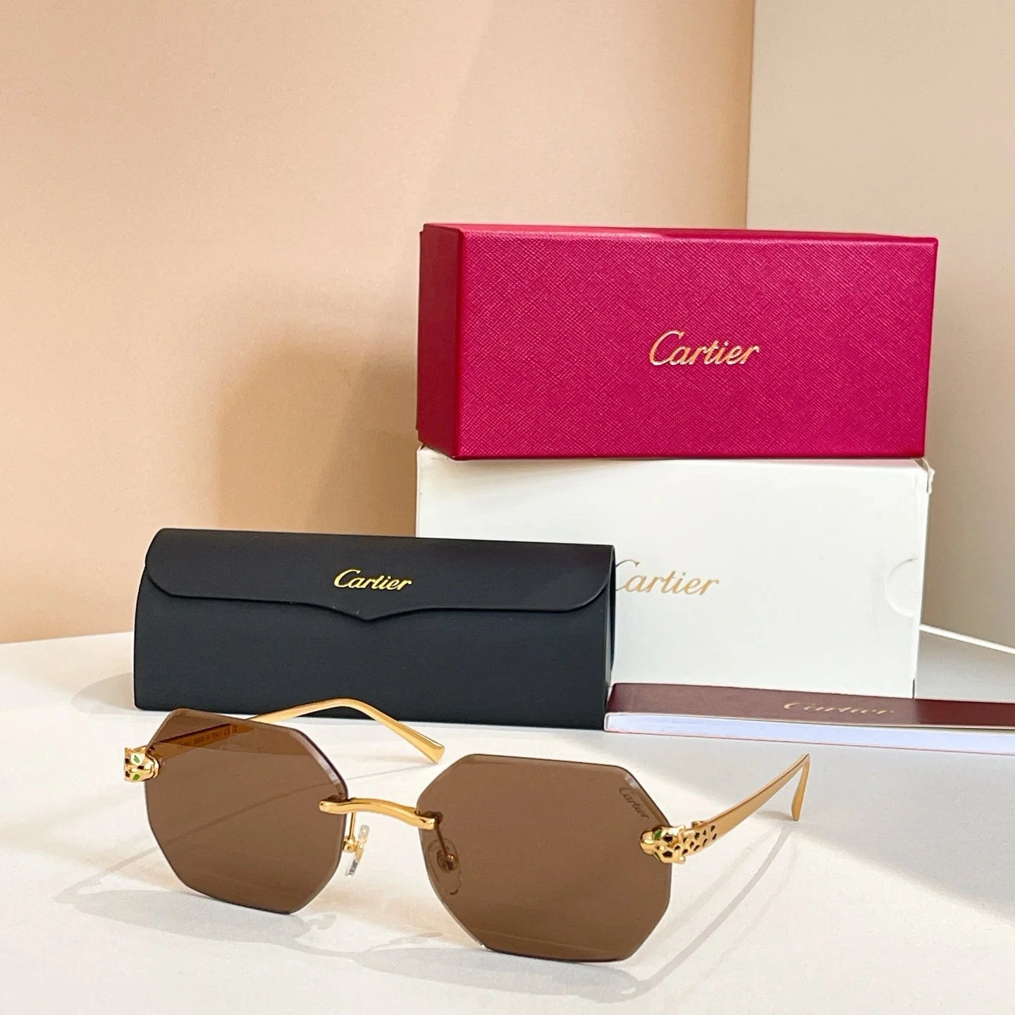 Frameless two-tone sunglasses