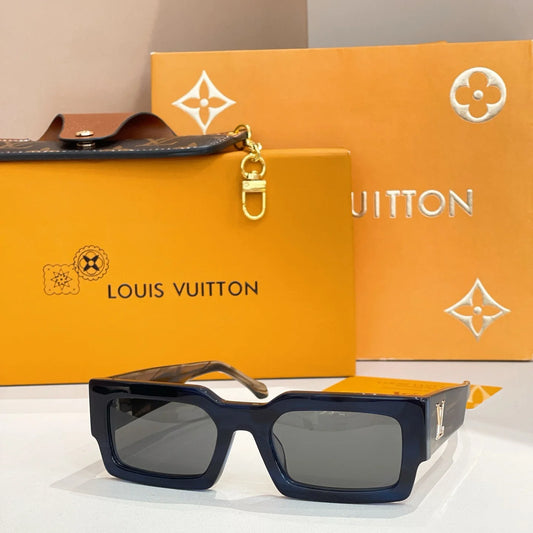 Full frame square sunglasses