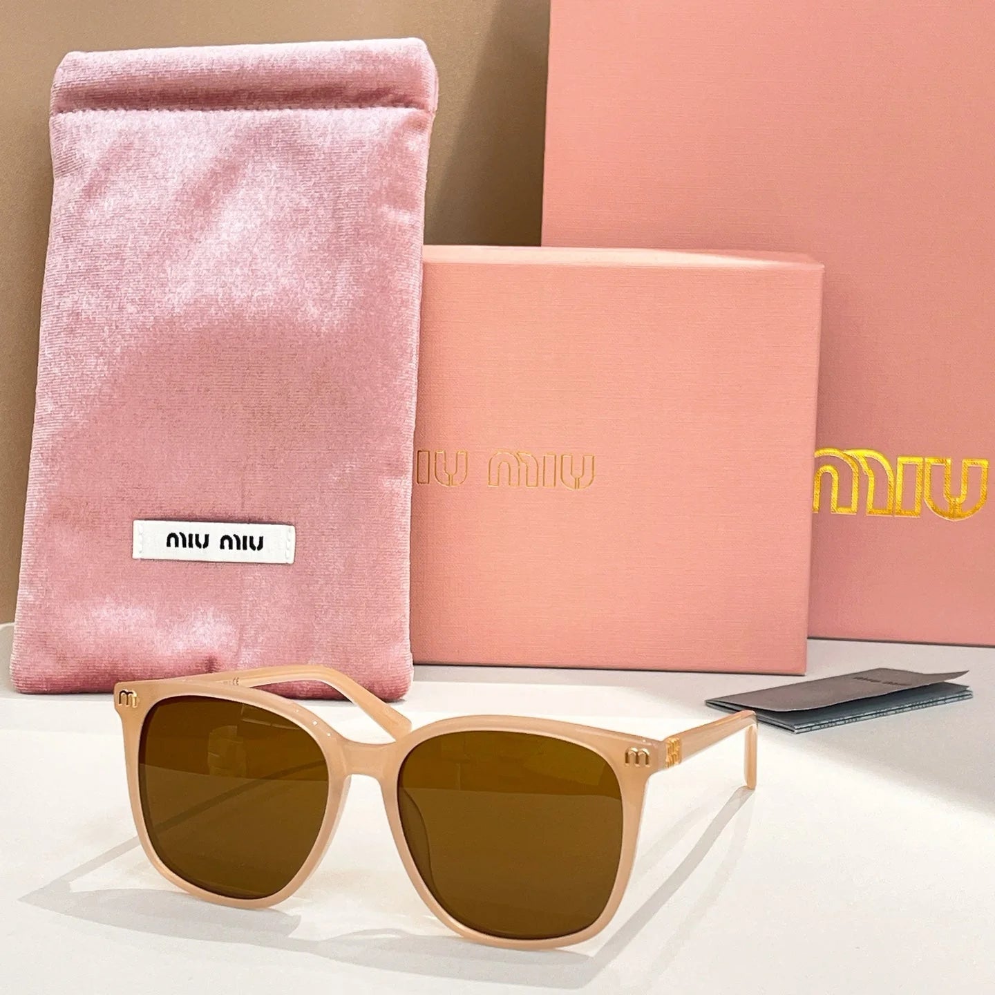 Full frame sunglasses