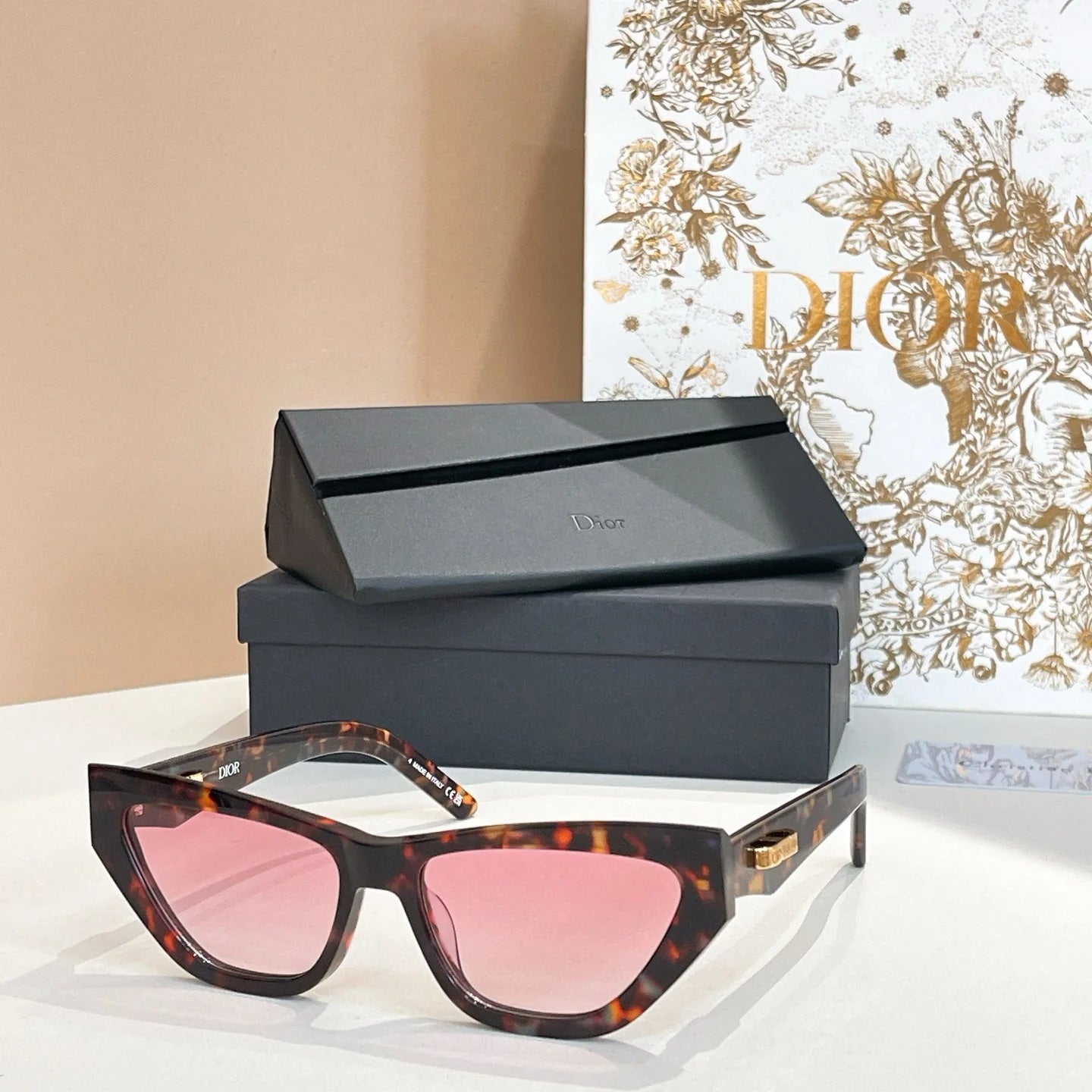 Full frame sunglasses