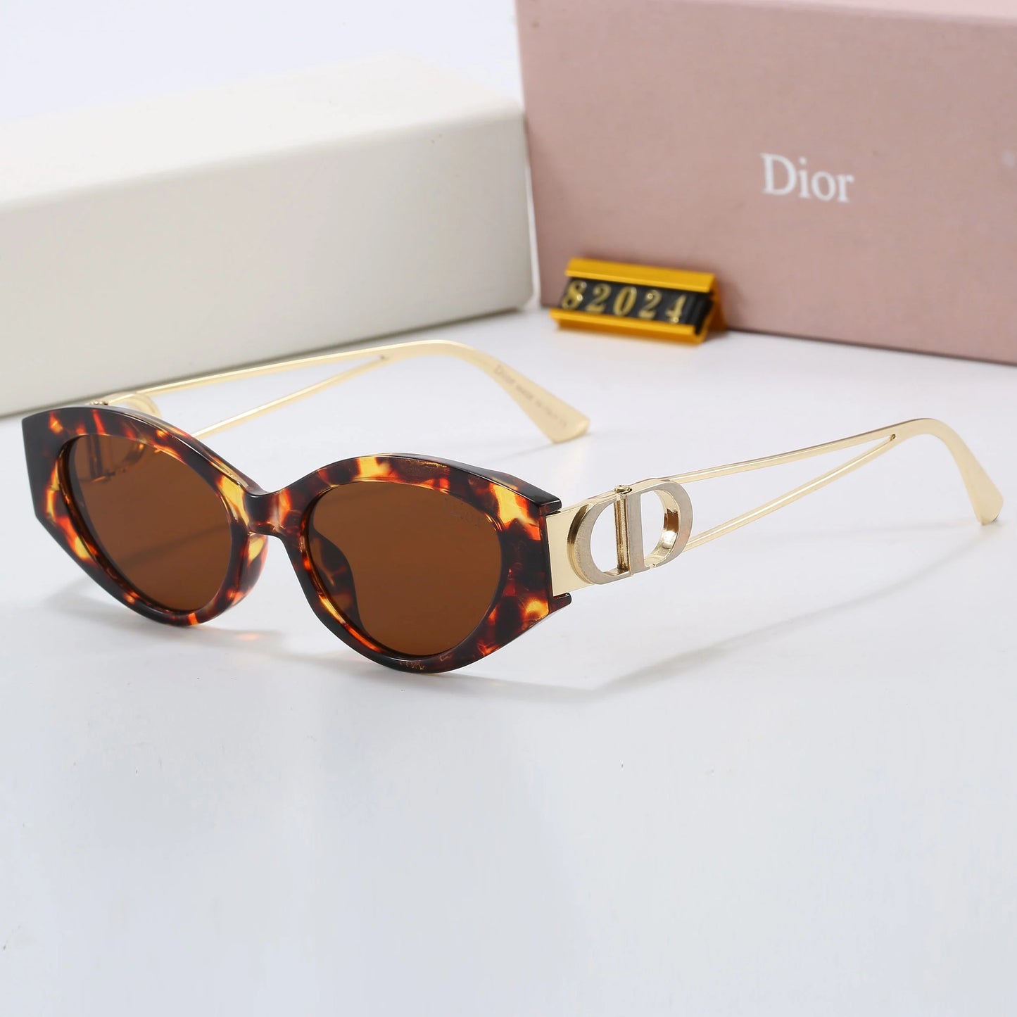 New Cat Eye Small Frame Sunglasses
