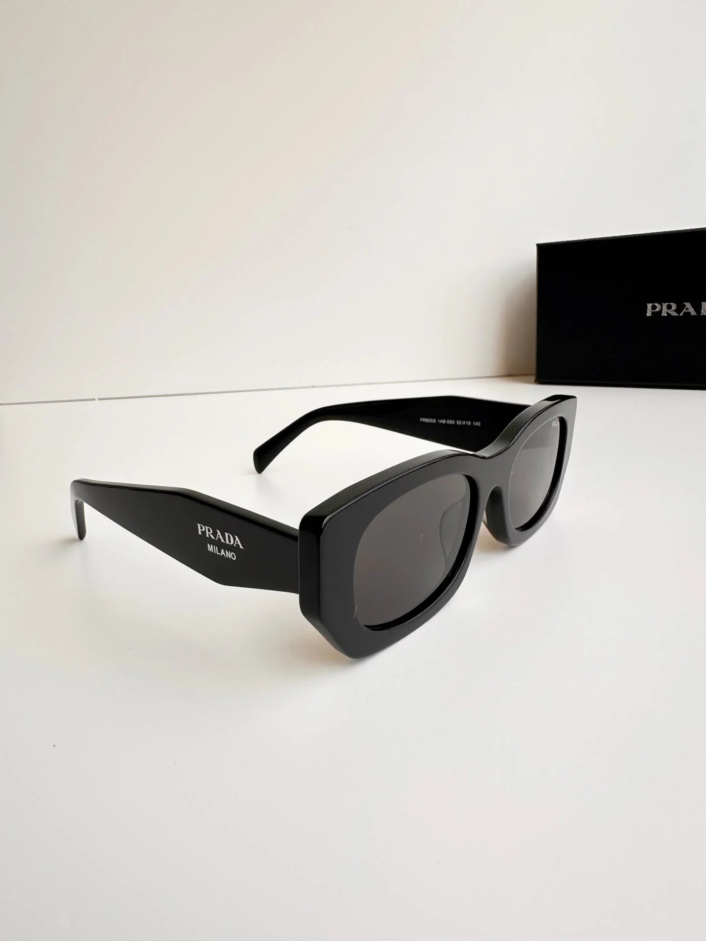 4 colors polygonal square frame sunglasses P00090