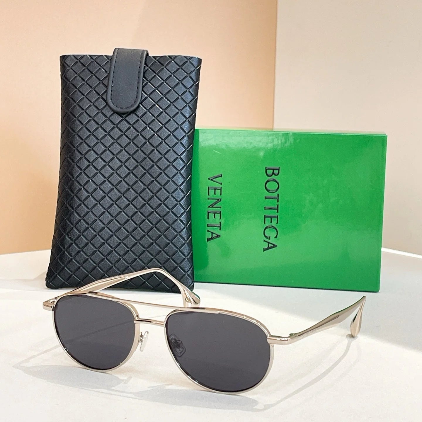 8-color cat-shaped full-frame sunglasses