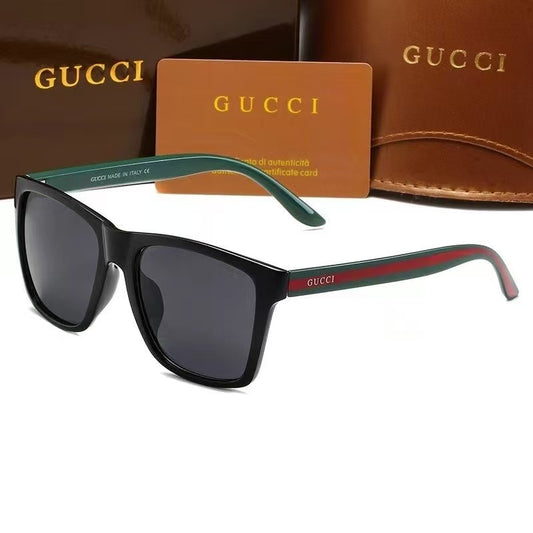 Retro-style trendy casual sunglasses